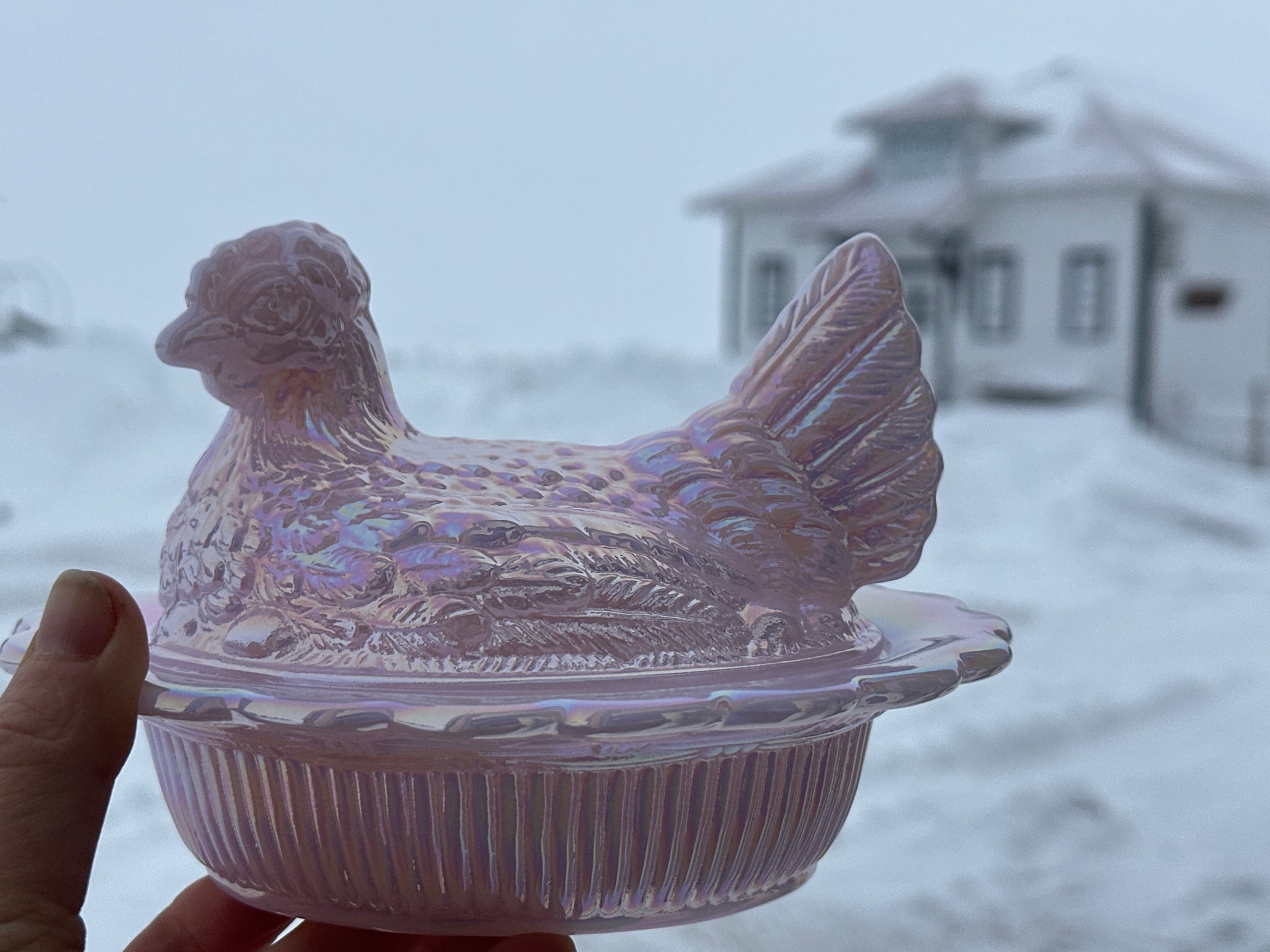 Hen on Nest by Mosser Glass – Kinder Surprises Antiques